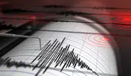 Malatya'da 5.0 Büyüklüğünde Deprem Paniği: Vatandaşlar Kendini Sokağa Attı (VİDEO)