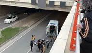 Malatya’da Çevreyolu Alt Geçidinde Yaralanan 16 Yaşındaki Genç Hastaneye Kaldırıldı