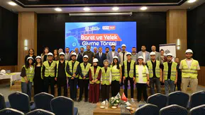 Mühendislik Öğrencilerine Anlamlı Destek: İlk Baret ve Yelekleri Törenle Verildi