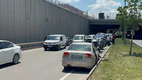 Malatya'da Trafik Kazası: Bir Yaralı, Yoğun Trafik Kuyruğu Oluştu