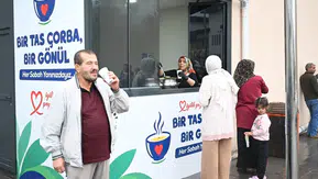 Yeşilyurt Belediyesi’nden Hastanede Sıcak Çorba Hizmeti: Her Sabah İki Saat Boyunca İkram Edilecek
