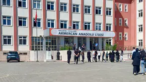 Malatya’da YKS Sona Erdi! Polis Son Anda Yetişti, Binlerce Aday Sınav Maratonunu Tamamladı
