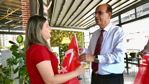 Yeşilyurt'ta 15 Temmuz Ruhu Al Bayraklarla Yaşatıldı