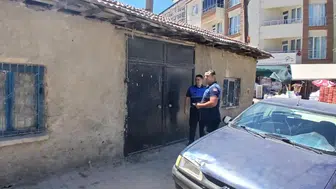 Battalgazi'de Ruhsatsız Kayısı Deposuna Zabıta Baskını! İş Yeri Mühürlendi