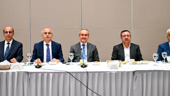 Vali Yavuz’dan Malatya Ekonomisi İçin Yeni Vizyon: “Şehrin Gündemi Üretim, Turizm ve Yatırım Olmalı”