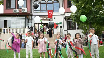 Yeşilyurt’ta Gökyüzü Bu Kez Çocuklar İçin Renklenendi: Uçurtmalar Gazze İçin Havalandı