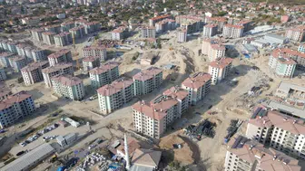 Taştepe’de Büyük Dönüşümde Yeni Aşama: Hak Sahipleri Evlerine Kavuşuyor