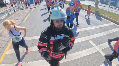 Malatya’daki Maratonda İtfaiyecinin Mücadelesi Büyük Alkış Aldı