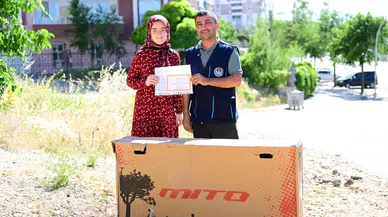 Battalgazi Belediyesi’nden Karne Sürprizi: Başarılı Öğrenciler Bisiklet ve Spor Ayakkabısıyla Ödüllendirildi