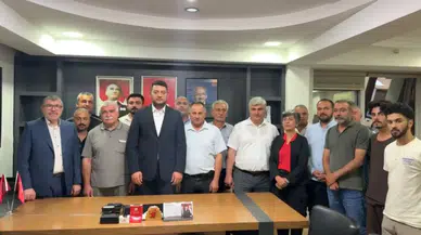 CHP Malatya'da Devir Teslim Gece Yapıldı, Hakan Satılmış Yönetimiyle Birlik Çağrısı Yaptı