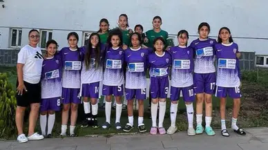 Malatya’nın Gururu Oldular! Yıldız Kız Futbol Takımı Grup Şampiyonu Olarak Üst Tura Yükseldi