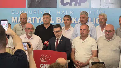 CHP’nin 13 İlçe Başkanından Ortak Mesaj: “Özgür Özel’in ve Örgüt İradesinin Yanındayız”