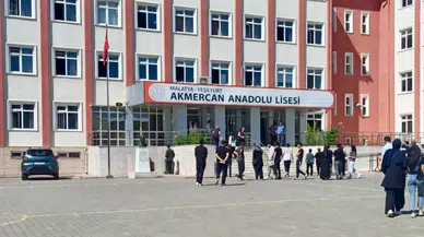 Malatya’da YKS Sona Erdi! Polis Son Anda Yetişti, Binlerce Aday Sınav Maratonunu Tamamladı