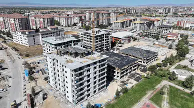 Yeşilyurt'ta Yerinde Dönüşümde 12 Bin 488 Bağımsız Bölüm İçin Ruhsat Düzenlendi
