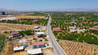 Malatya’da Ulaşım İçin Çifte Hamle! İki Kritik Güzergâhta Yol Çalışmaları Hız Kazandı