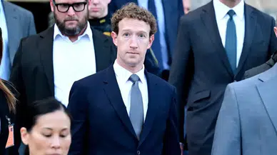Meta Hisseleri Sert Düştü! Zuckerberg'in Dev Yapay Zekâ Harcamaları Wall Street'i Endişelendirdi