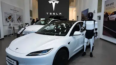 Tesla’dan Rekor Satış Performansı: Teslimatlar Beklentileri Aştı, Hisseler Yine Geriledi