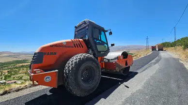 Battalgazi'de Asfalt Mesaisi Sürüyor! Yarımcahan Mahallesi'nde Ulaşım Daha Güvenli Hale Geldi