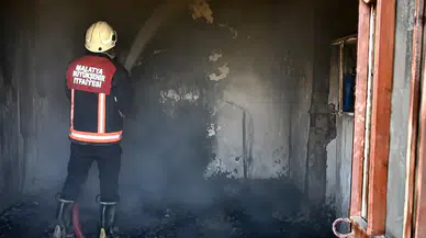 Doğanyol'daki Ev Yangını Can Aldı! 89 Yaşındaki Kadın Hayatını Kaybetti