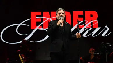 Kayısı Festivali'nde Unutulmaz Gece: Ender Balkır Malatyalılarla Buluştu