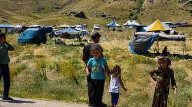 Darende’de Kayısı Mesaisi Başladı: Mevsimlik Tarım İşçileri İlçeye Gelmeye Başladı