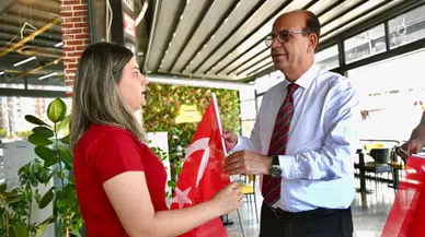 Yeşilyurt'ta 15 Temmuz Ruhu Al Bayraklarla Yaşatıldı