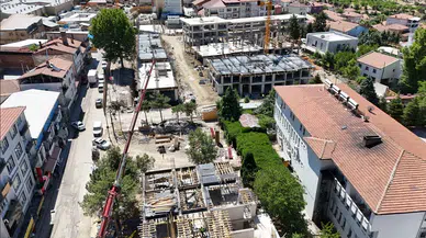 Hekimhan'da Tarihi Dönüşüm! 60 Yıllık Çarşı Yerini Modern Yaşam Merkezine Bırakıyor