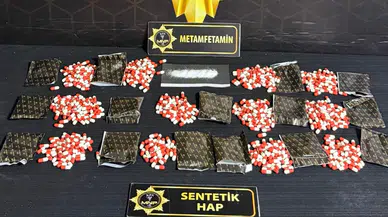 903 Sentetik Ecza Hapı Ele Geçirildi: 8 Şüpheli Tutuklandı