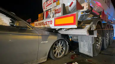 MAŞTİ Kavşağı’nda Korkutan Kaza: Otomobil Akaryakıt Tankerine Çarptı