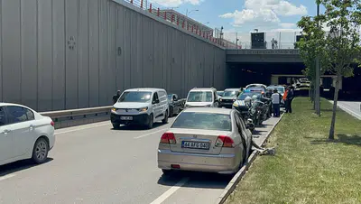Malatya'da Trafik Kazası: Bir Yaralı, Yoğun Trafik Kuyruğu Oluştu