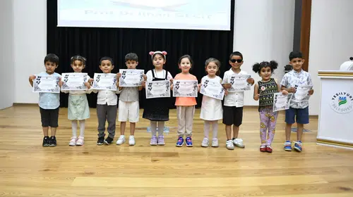 Miniklerden Renkli Gösteriler! Yeşilyurt Erdem Okulları’nda Mezuniyet Sevinci