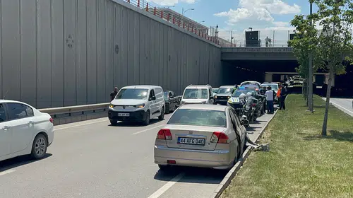 Malatya'da Trafik Kazası: Bir Yaralı, Yoğun Trafik Kuyruğu Oluştu
