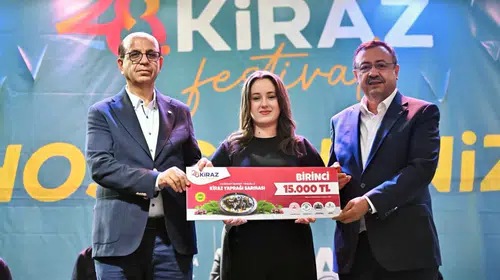 Yeşilyurt’ta Kiraz Yaprağı Sarması Yarışması: Geleneksel Lezzetler Sahneye Çıktı