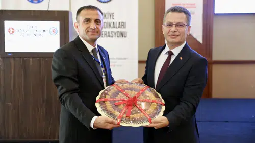 Türkiye Sağlık-İş Malatya Şubesi'nde Kenan Karateke Güven Tazeledi