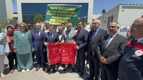 Malatya'da Yetiştiricilere Çoban Evi Desteği: Bakan Yumaklı Anahtarları Teslim Etti