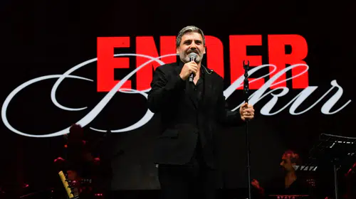 Kayısı Festivali'nde Unutulmaz Gece: Ender Balkır Malatyalılarla Buluştu