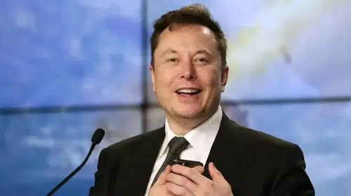 Elon Musk'tan Çarpıcı Yapay Zekâ Tahmini! "5 Yıl İçinde İnsanlığı Geride Bırakacak"