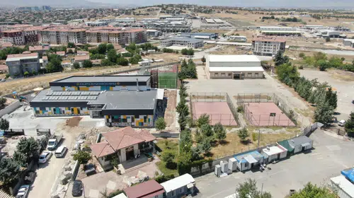 Çarmuzu-Kiltepe Spor Kompleksi Açılış İçin Gün Sayıyor