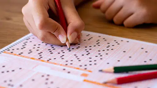 Yeşilyurt Belediyesi’nden YKS’de Derece Yapan Öğrencilere 20 Bin Liraya Kadar Ödül