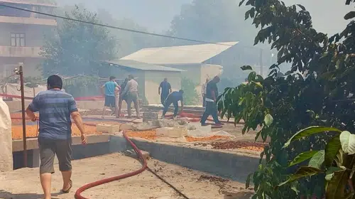 Darende'de Yangın Alarmı: Alevler Evlere Sıçradı, Vali Yavuz Bölgeye Gidiyor