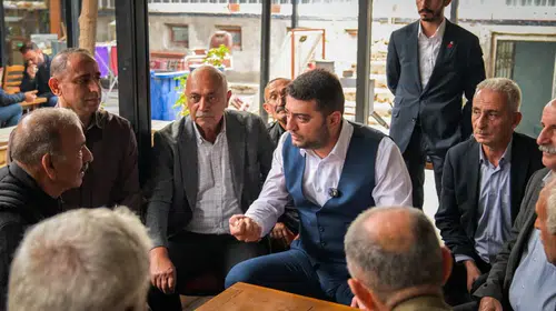 CHP’li Satılmış’tan Akçadağ Esnafı İçin Çağrı: “Yeni İş Yerleri Mağduriyeti Gidermiyor”