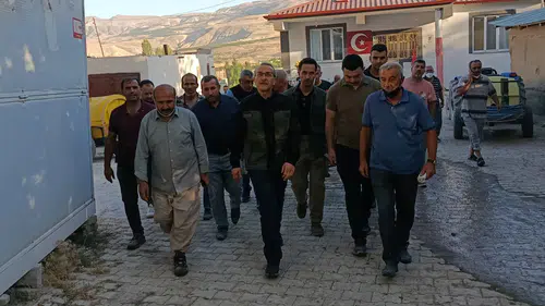 Saatler Süren Mücadele Sonuç Verdi: Darende'deki Yangın Kontrol Altına Alındı