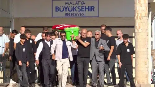 Oral Çelik Malatya’da Toprağa Verildi