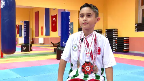 Tip 1 Diyabetli 9 Yaşındaki Malatyalı Sporcu Türkiye İkincisi Oldu, Şimdi Avrupa’yı Hedefliyor