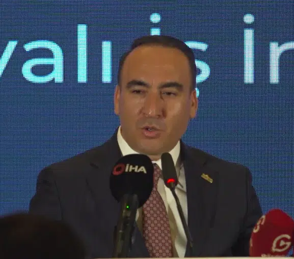 MİAD Malatya Şubesi'nde Görev Değişimi: Başkanlık Koltuğuna Rıdvan Budak Oturdu