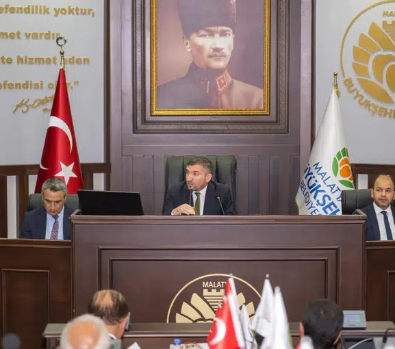 Malatya Büyükşehir Meclisinde Gündem Raylı Sistem ve Dev Su Projesi!