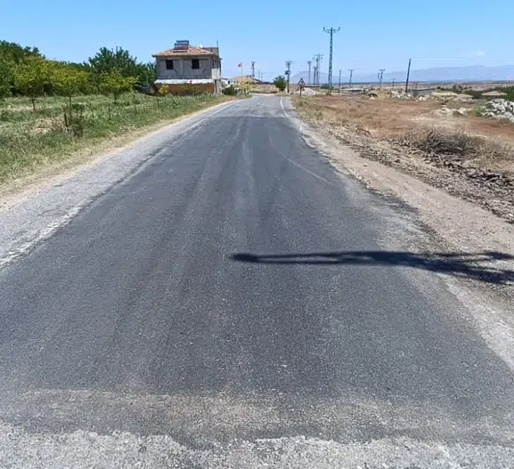 Akçadağ’da Yol Seferberliği! Mahalle Mahalle Ulaşım Ağı Yenileniyor