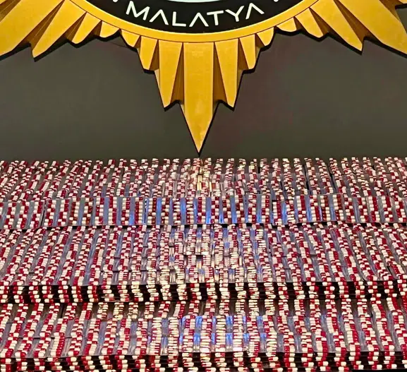MAŞTİ’de Narkotik Alarmı! Malatya’ya Getirilmek İstenen Binlerce Hap Yakalandı