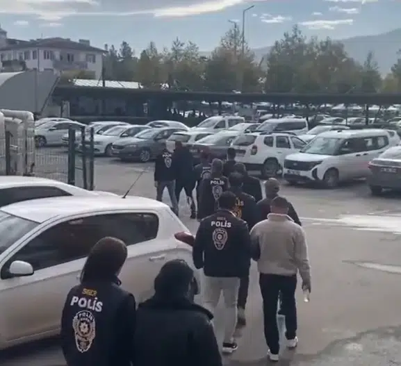 Malatya ve Siirt’te Yasa Dışı Bahis Operasyonu: 165 Milyon TL’lik Para Hareketi Tespit Edildi