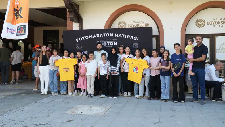 Malatya’da Festival Heyecanı: Geleneksel Sanatlar ve Fotoğraf Buluştu